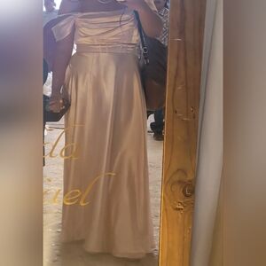 Elegant Pink Satin Evening Gown